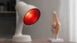 Anwendung der Rotlichtlampe bei Gelenkschmerzen und Arthritis